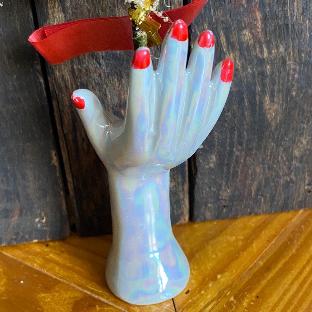 Vintage porcelain Hand Vase with Rose - Picture 4 of 5